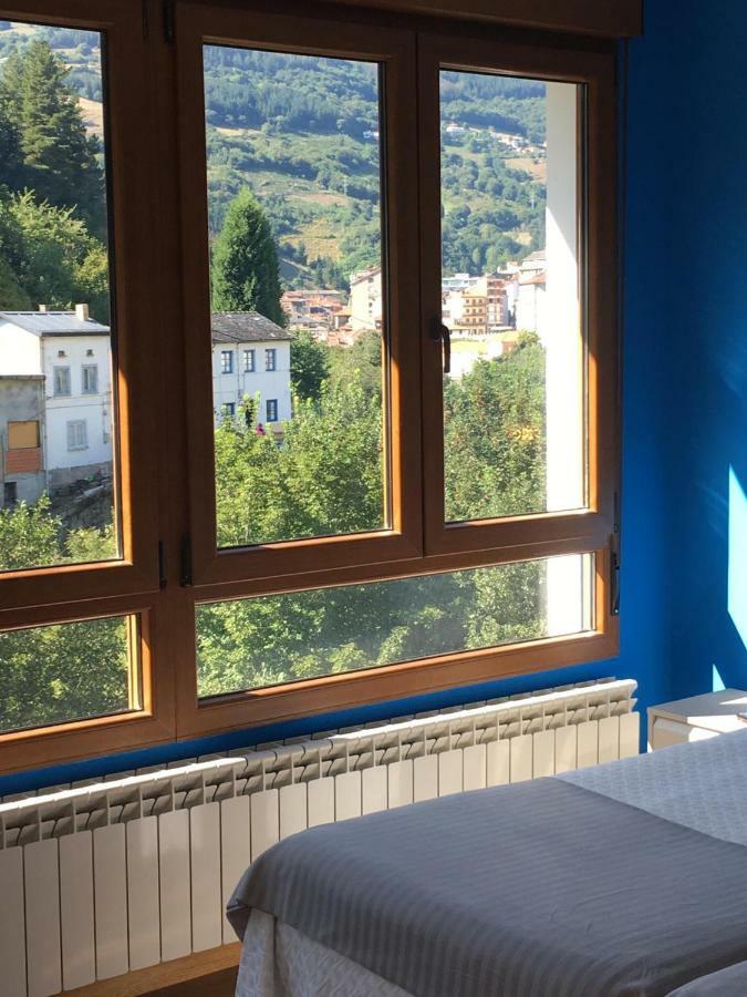 Narcea Turismo Real Apartment Cangas De Narcea Ngoại thất bức ảnh