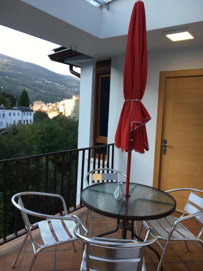 Narcea Turismo Real Apartment Cangas De Narcea Ngoại thất bức ảnh