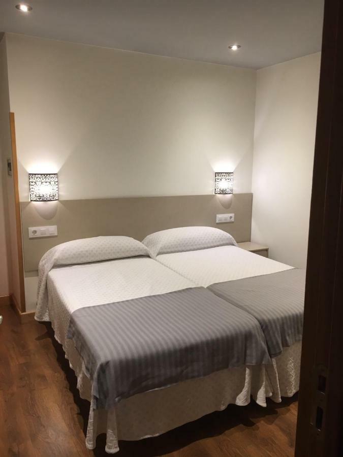 Narcea Turismo Real Apartment Cangas De Narcea Ngoại thất bức ảnh