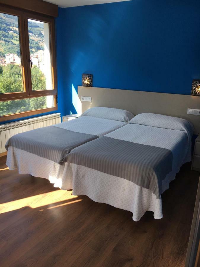 Narcea Turismo Real Apartment Cangas De Narcea Ngoại thất bức ảnh